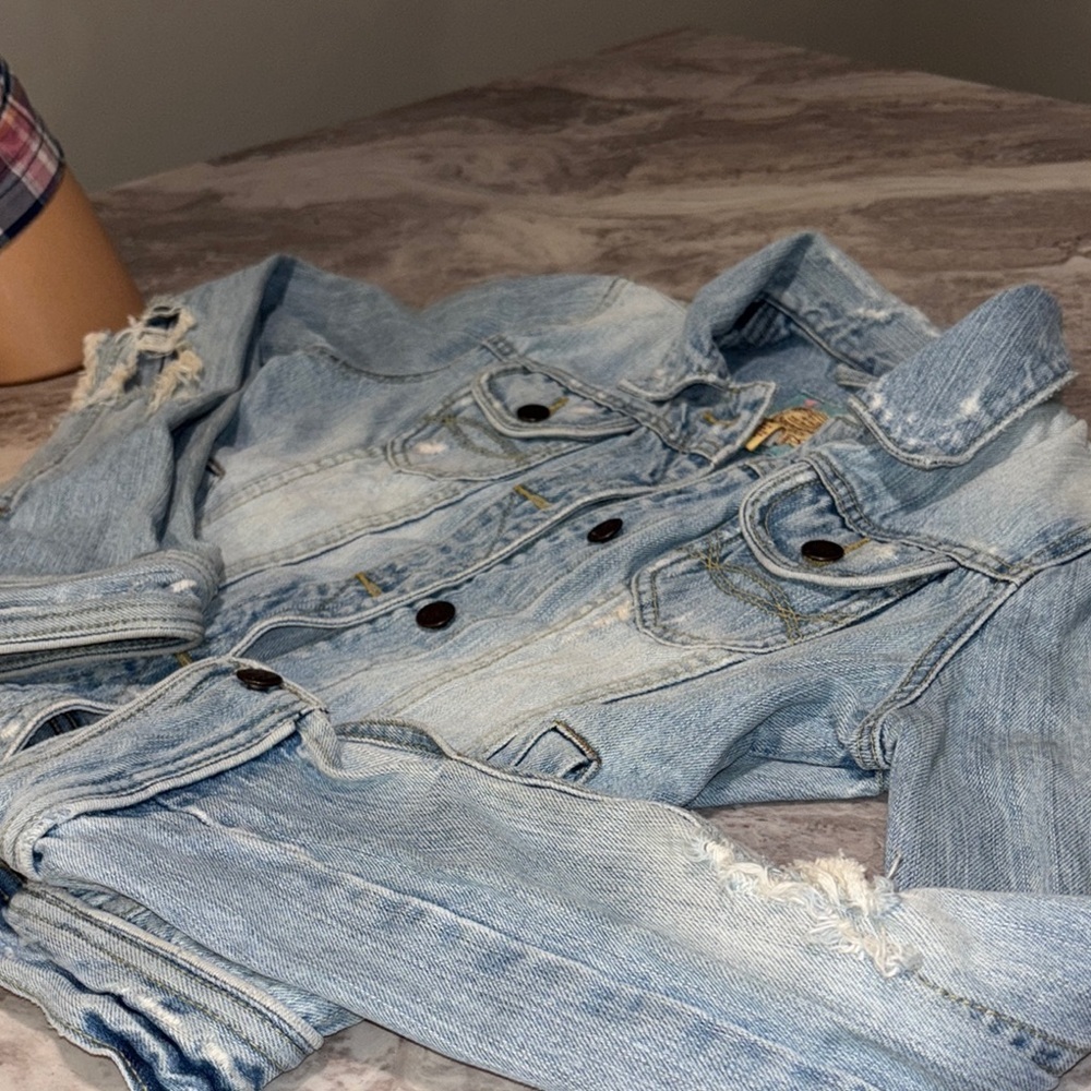 Y2K vintage Abercrombie & Fitch trucker distressed Light Blue Denim Jacket - Picture 12 of 16